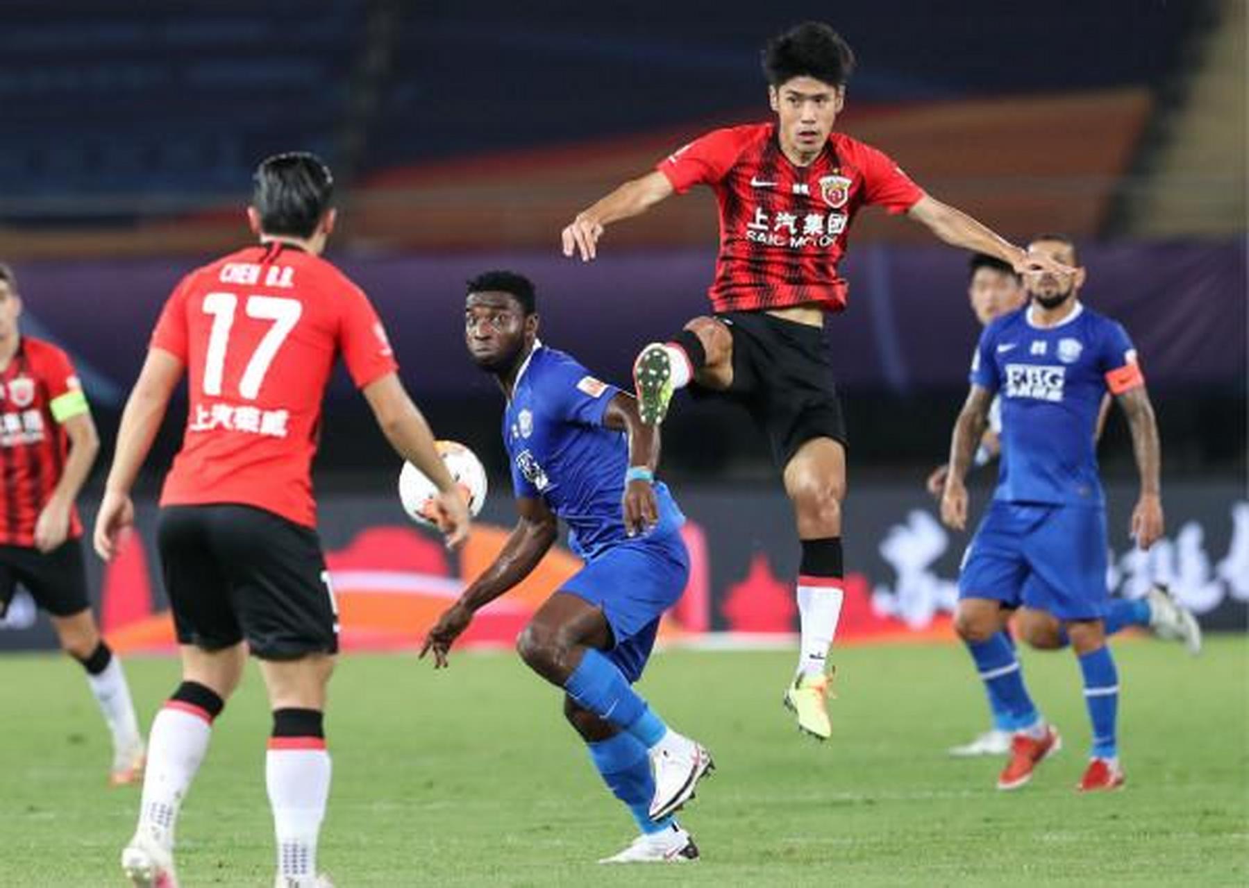 永昌主场战胜上港收获关键分数的简单介绍 永昌主场战胜上港收获关键分数的简单介绍