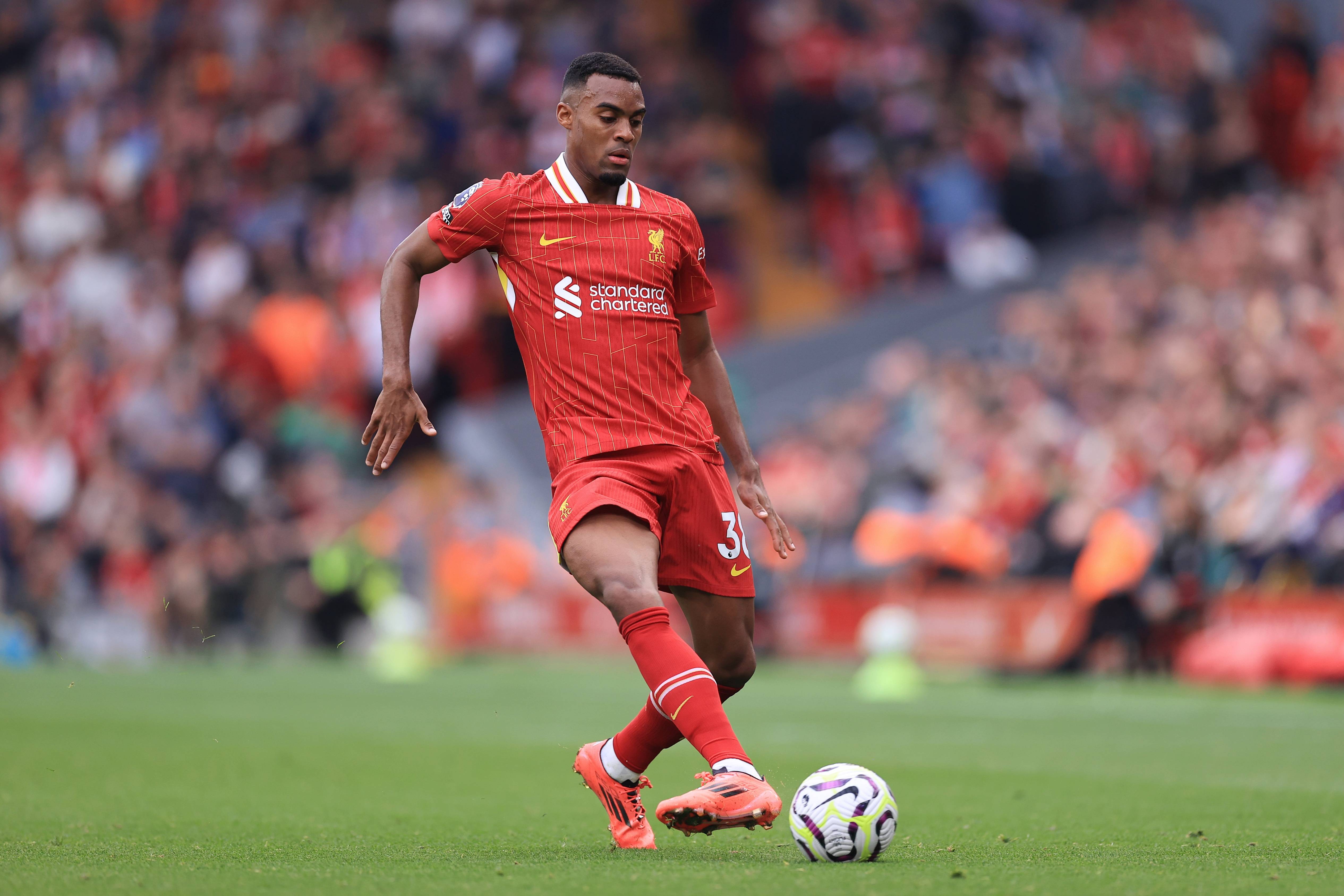 利物浦主教练赞誉球员士气高涨 利物浦主教练赞誉球员士气高涨