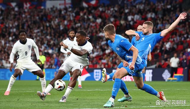 包含英格兰击败波兰,取得背靠胜利的词条 包含英格兰击败波兰,取得背靠胜利的词条