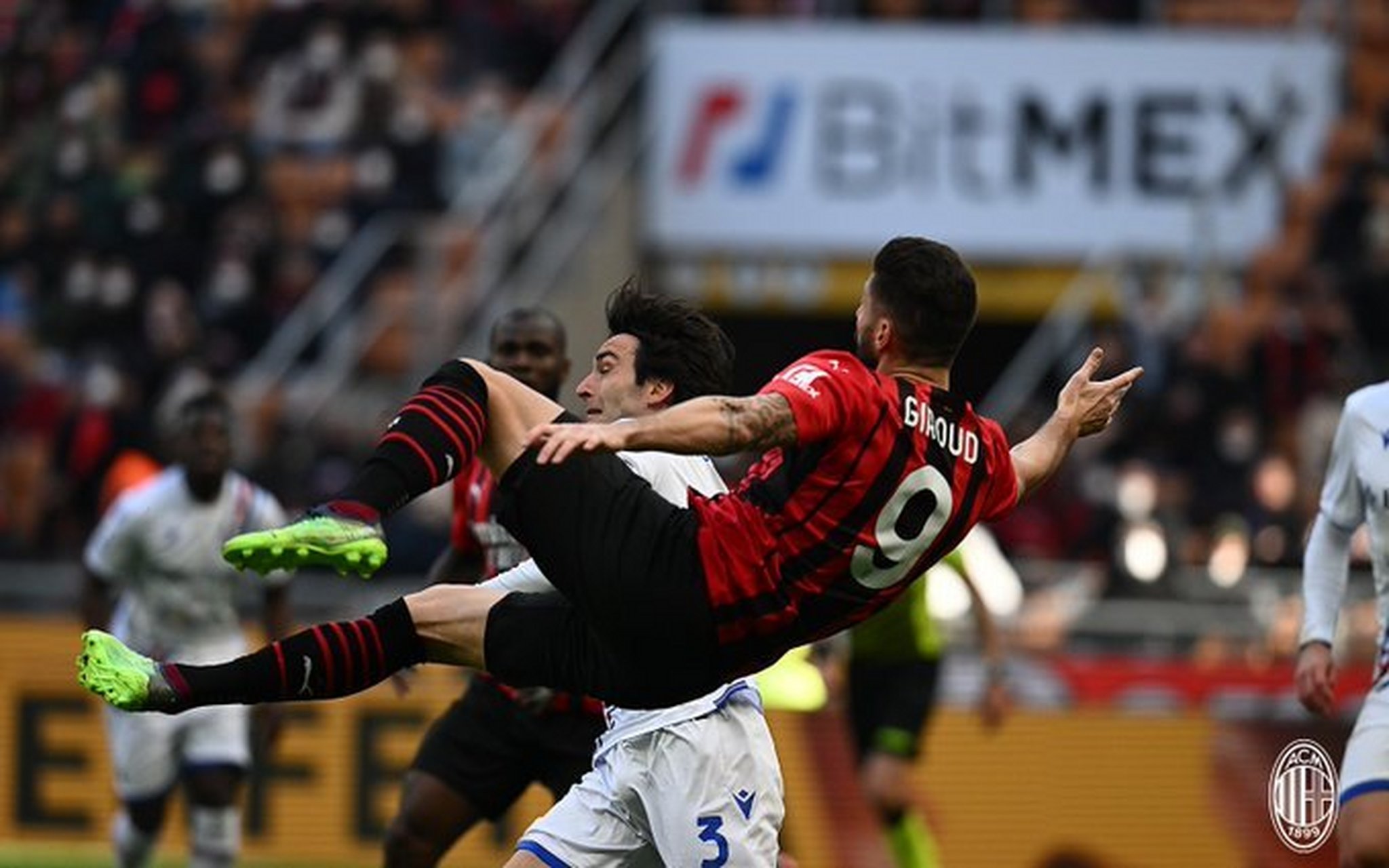 关于AC米兰再胜对手，积分榜位置迅速攀升的信息